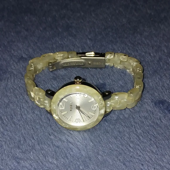 FOSSIL - Link Watch -  Very Good Cond. w/Battery s-l400.jpg main image 3